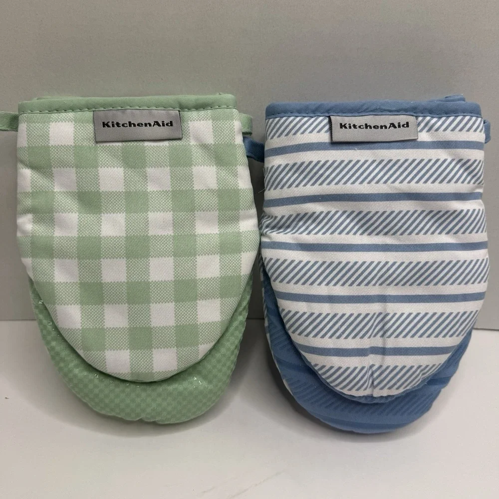 NEW KitchenAid Mini Oven Mitts 4 Pack Green Gingham Blue Stripe Silicone Grip